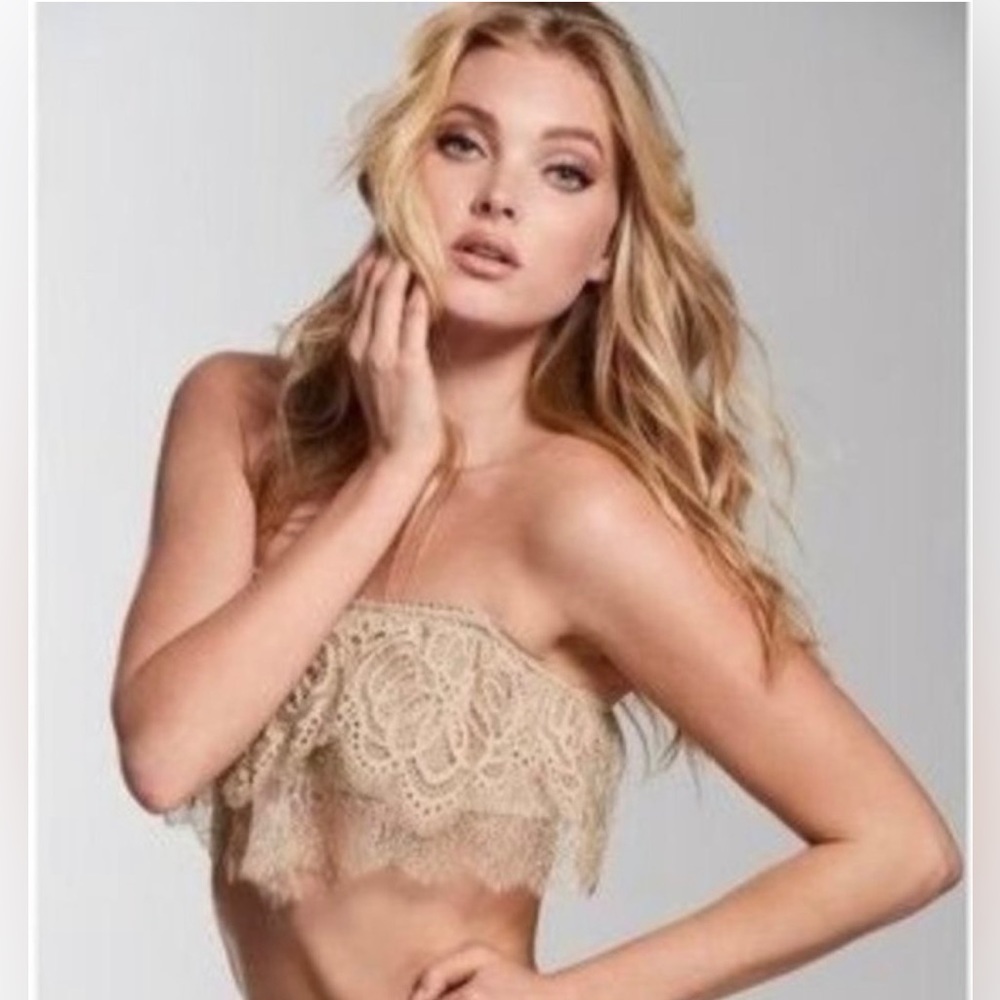Victoria's Secret DREAM ANGELS Lace
Flounce Bralette in size S - Picture 3 of 4